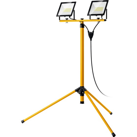 STAYER LED-MAX, 2 х 50 Вт, 6500 К, IP 65, 1.6 м, светодиодные прожекторы на штативе (56925-2-50) STAYER LED-MAX, 2 х 50 Вт, 6500 К, IP 65, 1.6 м, светодиодные прожекторы на штативе (56925-2-50)