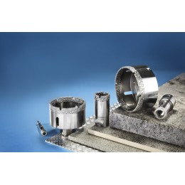 ЗУБР АВК, d 6 мм, (HEX 1/4″, 15 мм кромка), вакуумное алмазное трубчатое сверло, Профессионал (29865-06) ЗУБР АВК, d 6 мм, (HEX 1/4″, 15 мм кромка), вакуумное алмазное трубчатое сверло, Профессионал (29865-06)