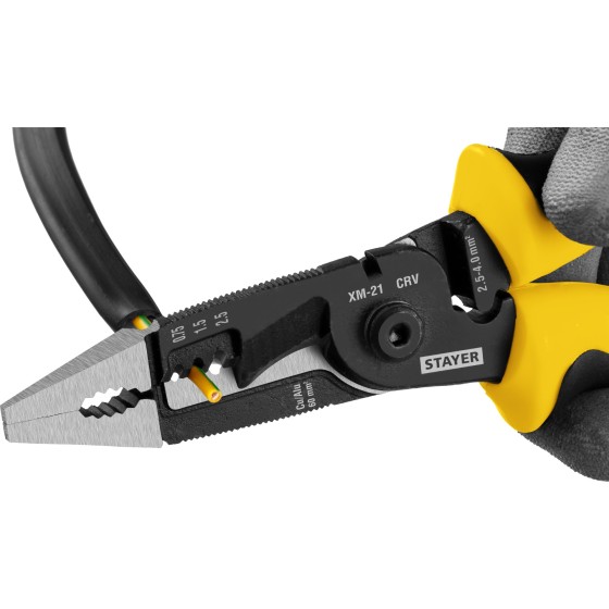 STAYER XM-21, резка d 14мм, зачистка 0.75 – 25 мм2, кримпер 2.5 мм2, плоскогубцы 210 мм, электромонтажные клещи, Professional (23342-21) STAYER XM-21, резка d 14мм, зачистка 0.75 – 25 мм2, кримпер 2.5 мм2, плоскогубцы 210 мм, электромонтажные клещи, Professional (23342-21)