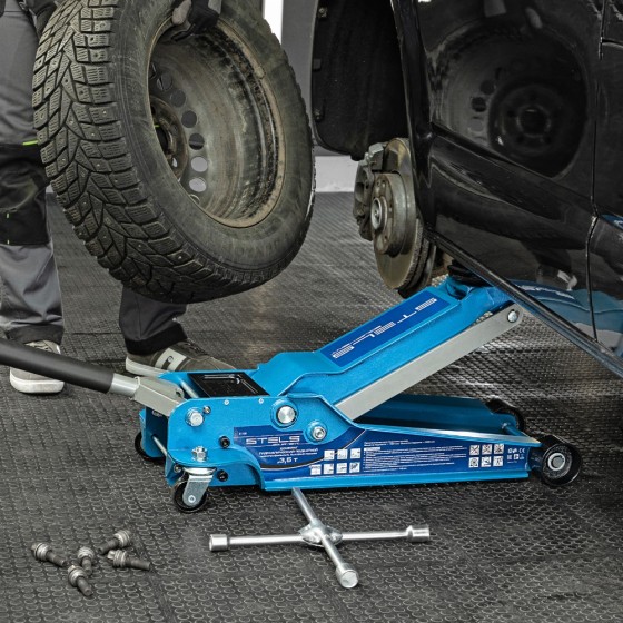 Домкрат гидравл. подкатной, быстр.подъем, 3,5т LOW PROFILE QUICK LIFT, 100-565 мм, проф Stels 51135