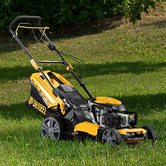 Газонокосилка бензиновая GLR-510SP-K, 180 см3, ширина 51 см, привод, травосборник 65 л Denzel 58804 Газонокосилка бензиновая GLR-510SP-K, 180 см3, ширина 51 см, привод, травосборник 65 л Denzel 58804