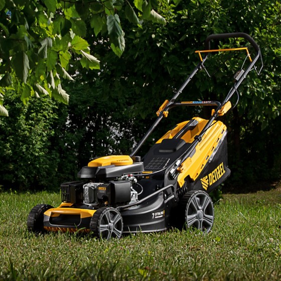 Газонокосилка бензиновая GLR-510SP-K, 180 см3, ширина 51 см, привод, травосборник 65 л Denzel 58804 Газонокосилка бензиновая GLR-510SP-K, 180 см3, ширина 51 см, привод, травосборник 65 л Denzel 58804