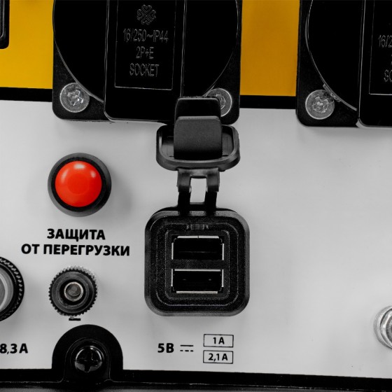 Генератор инверторный GS-4500iSE, 4,5 кВт, 230 В, закрытый корпус, электростартер Denzel 94714 Генератор инверторный GS-4500iSE, 4,5 кВт, 230 В, закрытый корпус, электростартер Denzel 94714