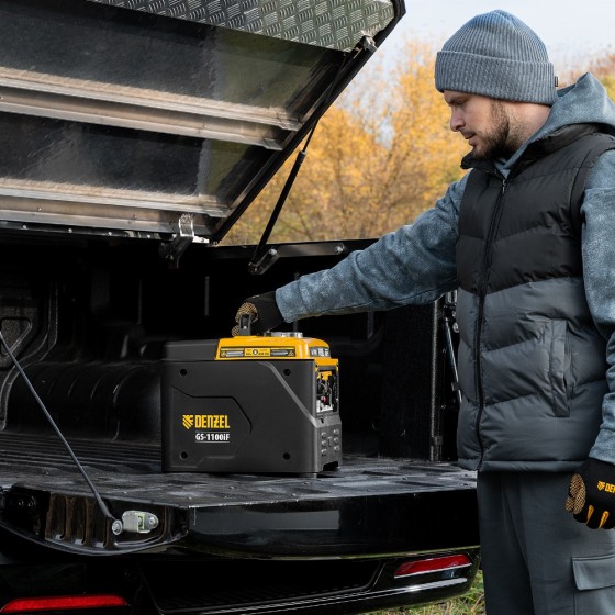 Генератор инверторный GS-1100iF, 1,1 кВт, 230 В, ручной старт DENZEL 94706 Генератор инверторный GS-1100iF, 1,1 кВт, 230 В, ручной старт DENZEL 94706