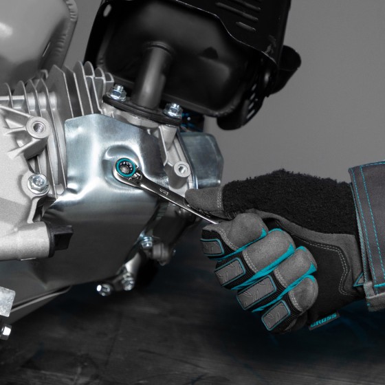 Набор ключей комбинированных с трещоткой, 8-19 мм, 7 шт, реверсивные, CrV Gross 14892 Набор ключей комбинированных с трещоткой, 8-19 мм, 7 шт, реверсивные, CrV Gross 14892