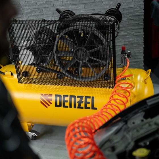 Компрессор воздушный рем. привод BCV 5500-T/270, 5,5 кВт, 270 литров, 850 л/мин Denzel 58125 Компрессор воздушный рем. привод BCV 5500-T/270, 5,5 кВт, 270 литров, 850 л/мин Denzel 58125