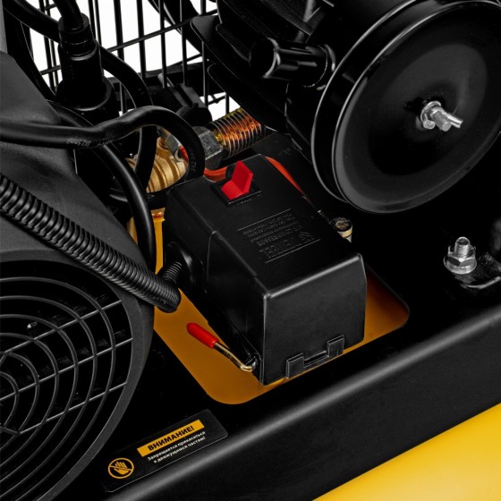 Компрессор воздушный инверторный рем. привод BIW3000/100, 3,0 кВт, 100 литров, 535 л/мин Denzel 58180