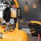 Компрессор DLS650/10 безмаслянный малошумный 650 Вт, 120 л/мин, ресивер 10 л Denzel 58021 Компрессор DLS650/10 безмаслянный малошумный 650 Вт, 120 л/мин, ресивер 10 л Denzel 58021