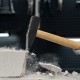 Молоток слесарный, 1000 г, квадратный боек, деревянная рукоятка 10301 Молоток слесарный, 1000 г, квадратный боек, деревянная рукоятка 10301