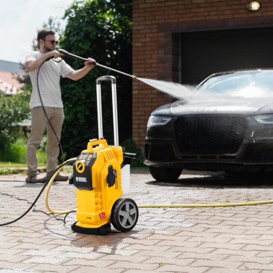 Моечная машина высокого давления K 70 Power, 2500 Вт, 180 бар, 600 л/ч, асинх. двиг.// Denzel 58272 Моечная машина высокого давления K 70 Power, 2500 Вт, 180 бар, 600 л/ч, асинх. двиг.// Denzel 58272