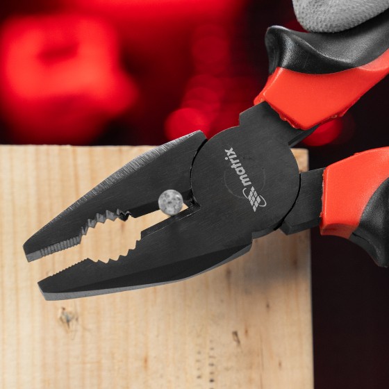 Плоскогубцы комбинированные Black Nickel, 200 мм, двухкомпонентные рукоятки Matrix 16983 Плоскогубцы комбинированные Black Nickel, 200 мм, двухкомпонентные рукоятки Matrix 16983