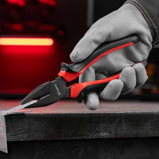 Плоскогубцы комбинированные Black Nickel, 200 мм, двухкомпонентные рукоятки Matrix 16983 Плоскогубцы комбинированные Black Nickel, 200 мм, двухкомпонентные рукоятки Matrix 16983