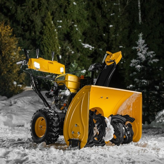 Бензиновая снегоуборочная машина SBL 711D PRO, 302cc, эл.старт, фара, обогрев, блок. дифф. Denzel 97655 Бензиновая снегоуборочная машина SBL 711D PRO, 302cc, эл.старт, фара, обогрев, блок. дифф. Denzel 97655