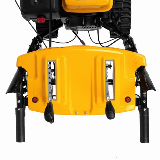 Бензиновая снегоуборочная машина SBL 711DT PRO, 420cc, гусеницы, эл.старт, блок. дифф. Denzel 97656 Бензиновая снегоуборочная машина SBL 711DT PRO, 420cc, гусеницы, эл.старт, блок. дифф. Denzel 97656