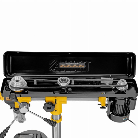 Станок сверлильный радиальный DDM-550R, 550 Вт, 16 мм, 12 ск., настольный Denzel 95323