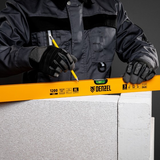 Уровень алюминиевый, 1200 мм, фрезерованный, 3 глазка Denzel 33684 Уровень алюминиевый, 1200 мм, фрезерованный, 3 глазка Denzel 33684